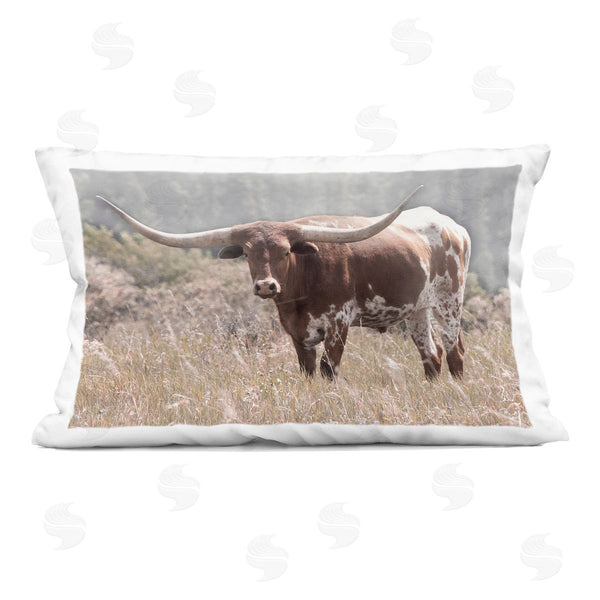 stupell industries Carol Robinson | Texas Longhorn Photograph Printed Throw Pillow