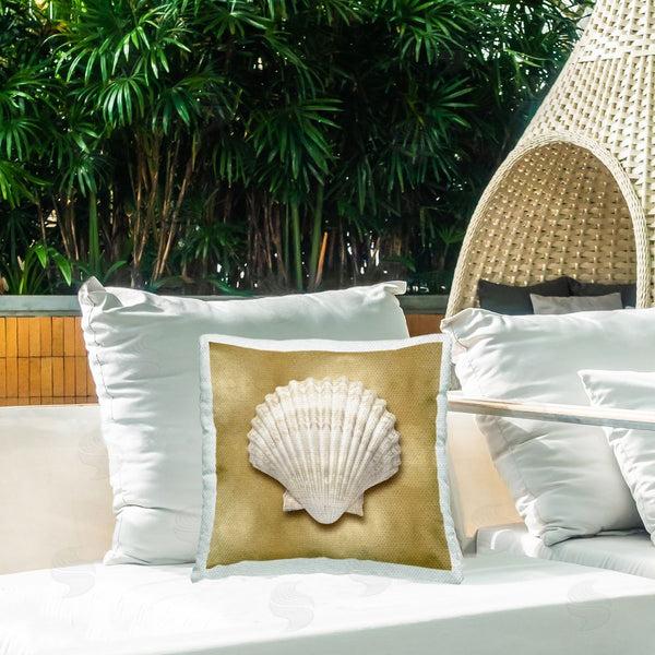 Stupell Industries Caroline Kelly | Clam Shell On Glam Printed Throw Pillow