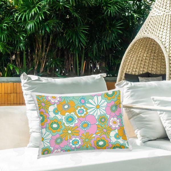 Stupell Industries Carrie Cantwell | Groovy Flower Pattern