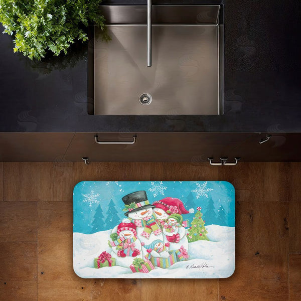 Stupell Industries Diane Kater | Vintage Snowman Family Anti-Fatigue Mat