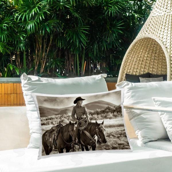 Stupell Industries Lisa Dearing | Stoic Cowgirl With Lasso