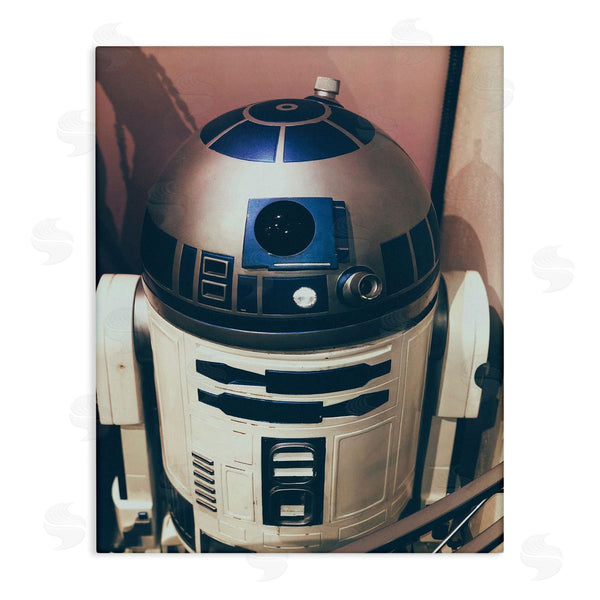 stupell industries Nice Nshuti | Iconic Retro Sci-fi Space Robot Blue White Wall Art