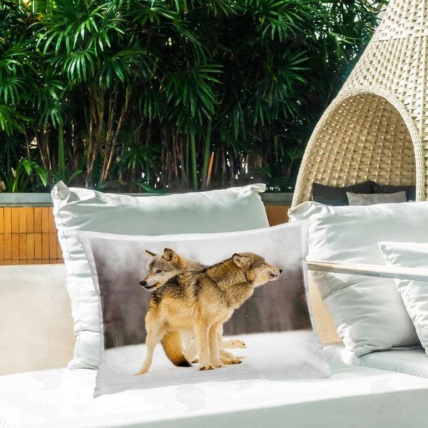 Stupell Industries Lisa Dearing | Wolf Duo Huddle