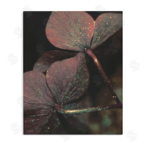stupell industries Stupell Studio | Red Sparkle Warm Tone Clover