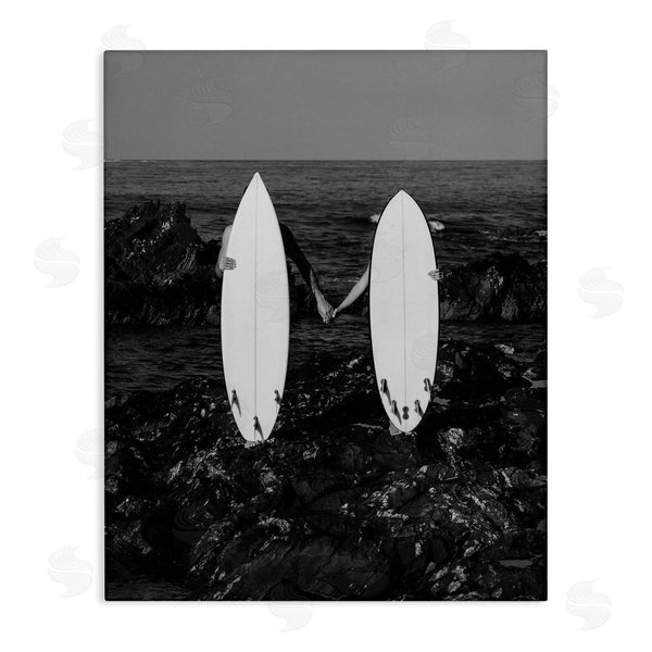 stupell industries Stupell Studio | Romantic Surfer Couple Wall Art
